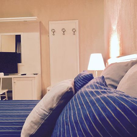La Fontanina Hotel Giugliano In Campania Bagian luar foto