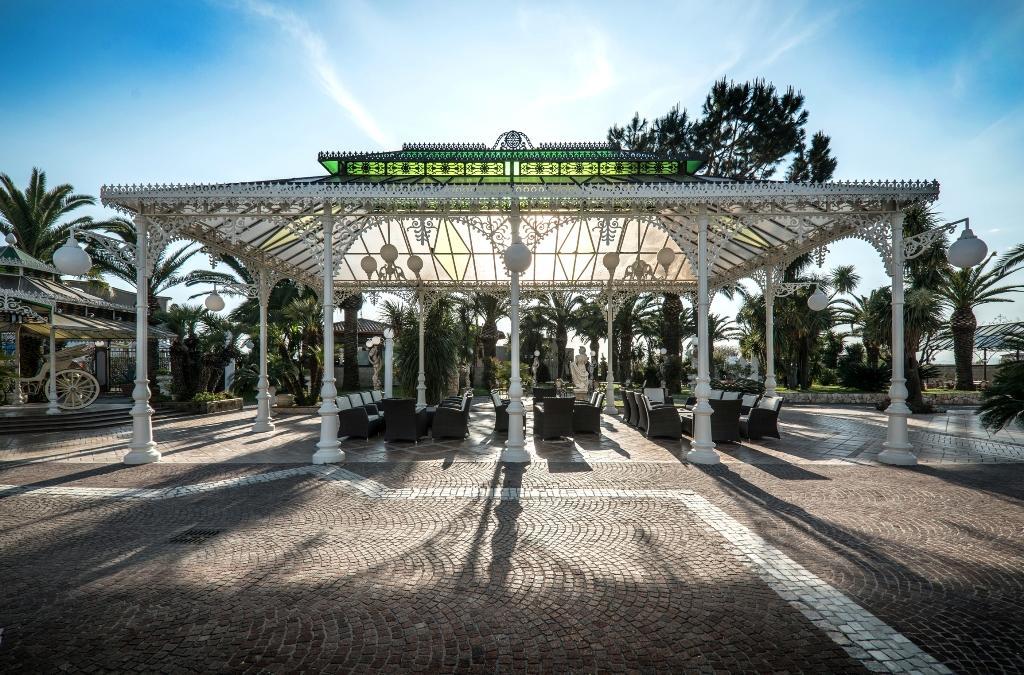 La Fontanina Hotel Giugliano In Campania Bagian luar foto